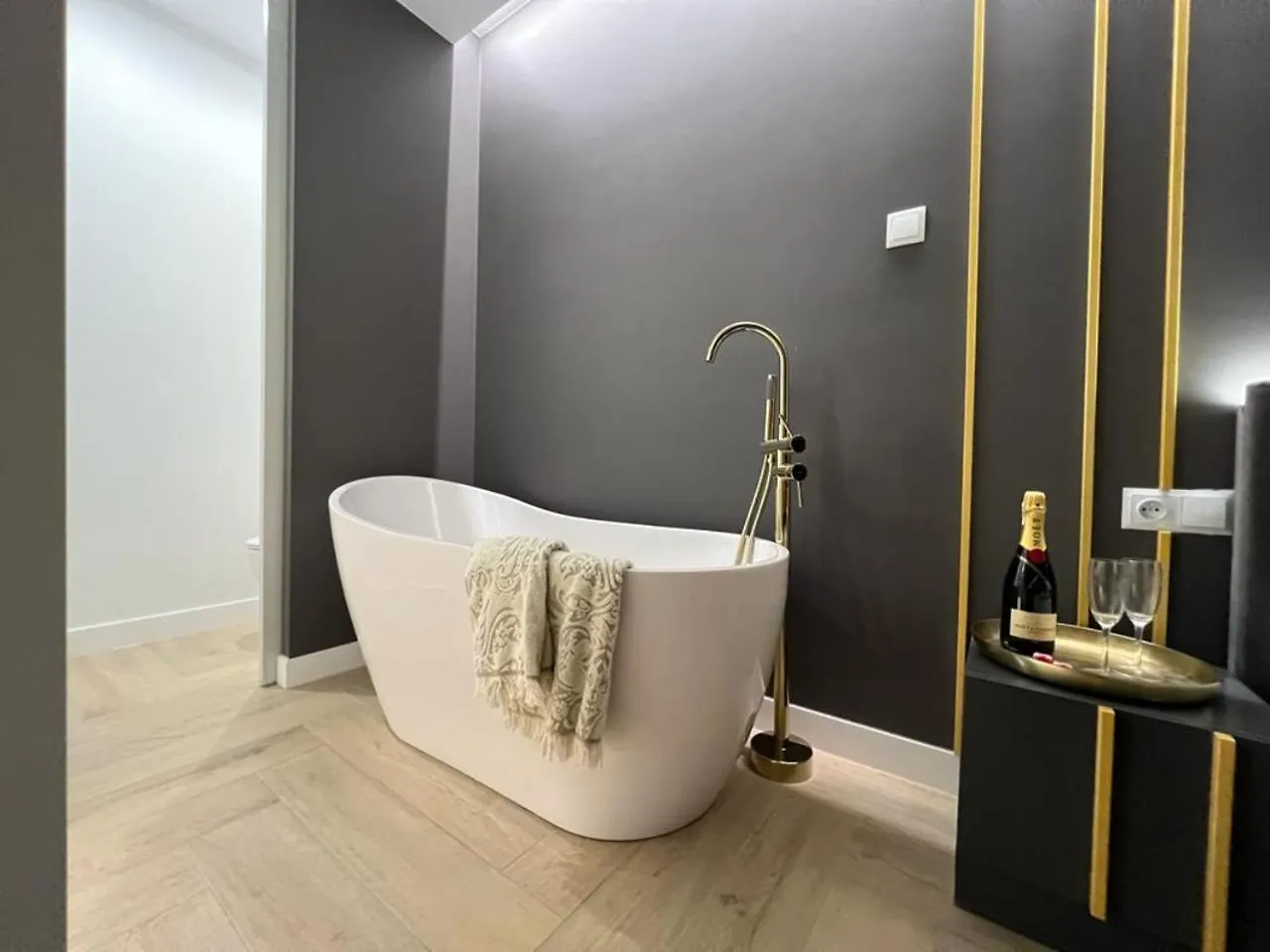 شقة Vipwarsawapartments Pl Gold Mennica Residence