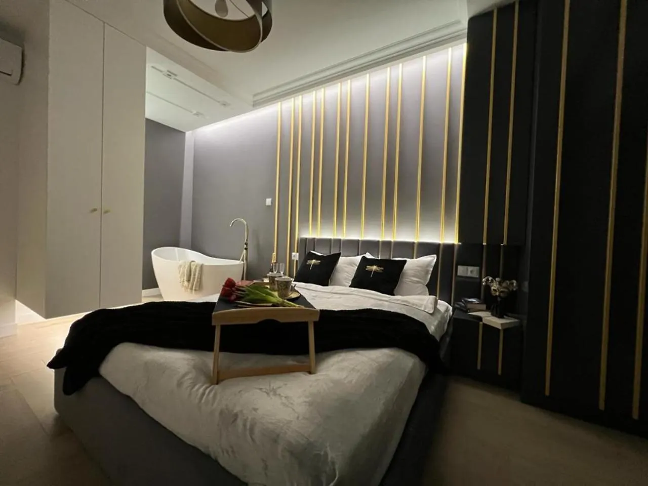 Vipwarsawapartments Pl Gold Mennica Residence