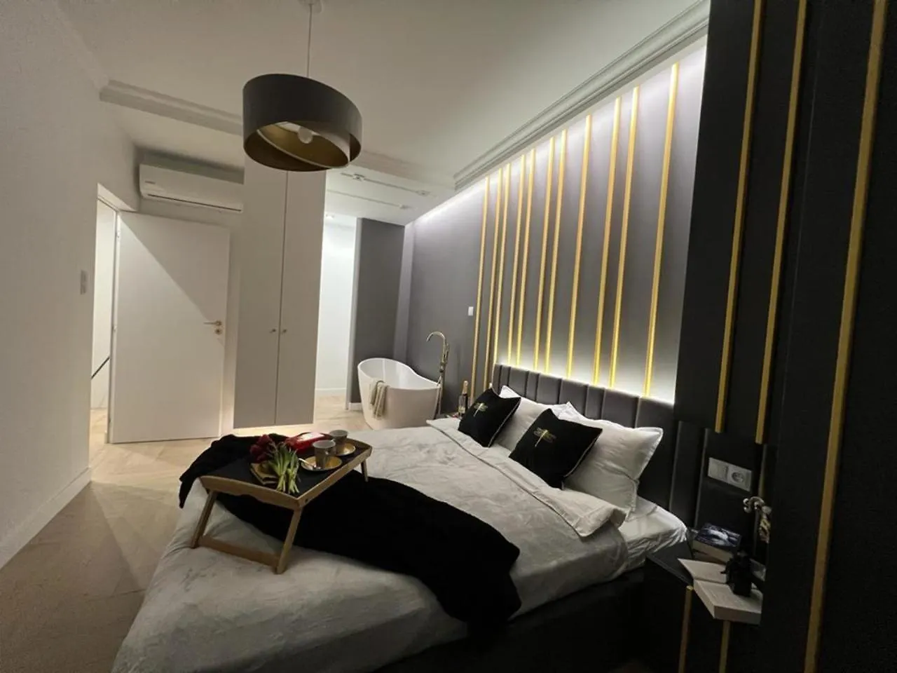Vipwarsawapartments Pl Gold Mennica Residence وارسو