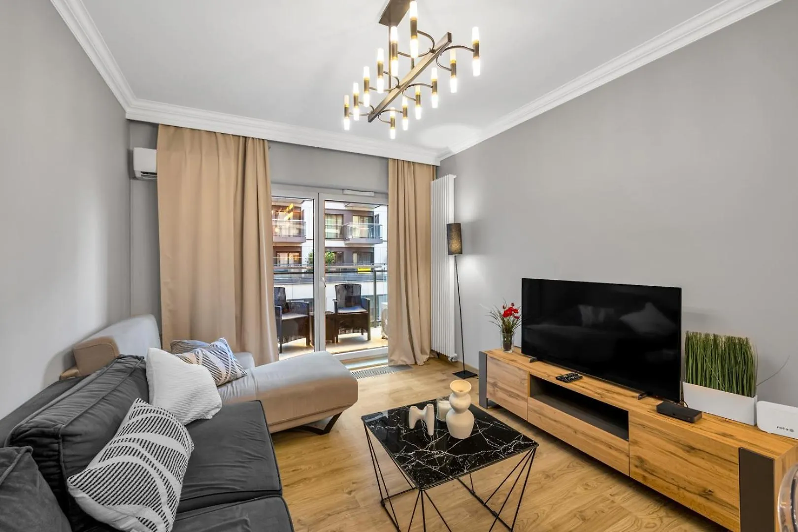 Vipwarsawapartments Pl Gold Mennica Residence