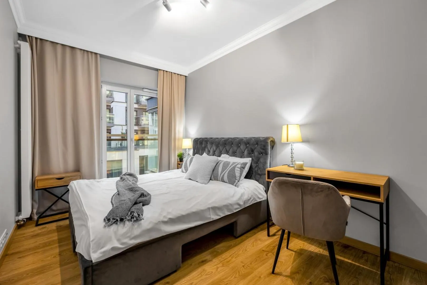 Vipwarsawapartments Pl Gold Mennica Residence بولندا