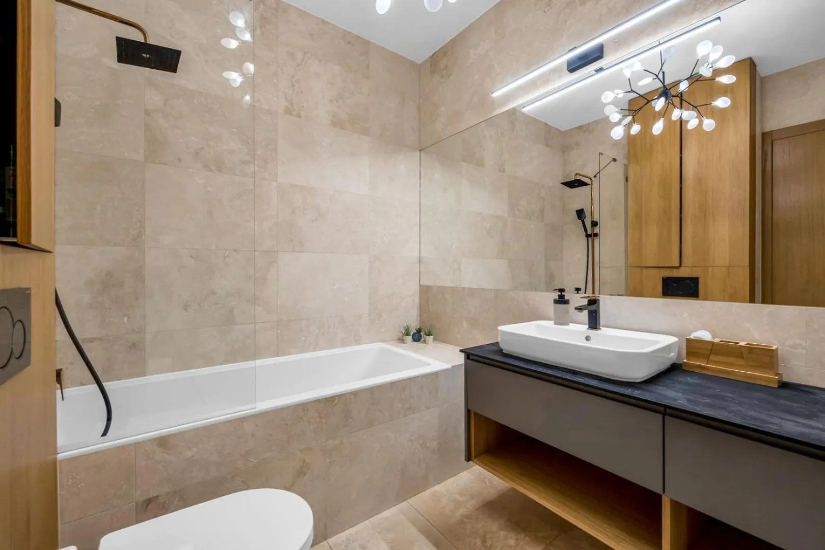 Vipwarsawapartments Pl Gold Mennica Residence 0*, وارسو بولندا